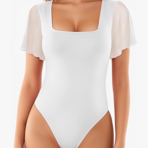 Mangopop Tops - Chic White Women's Bodysuit